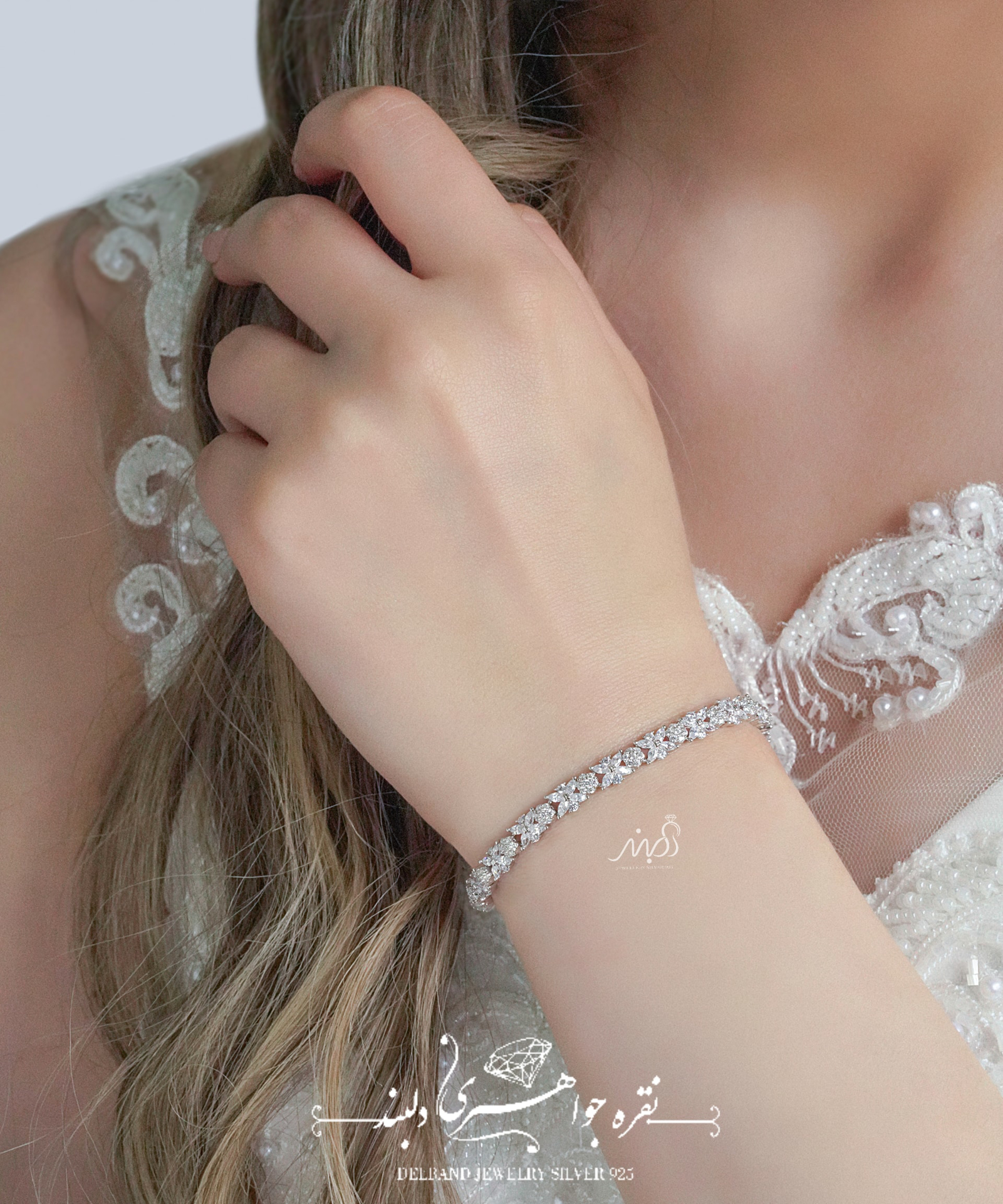 💍دستبند جواهری لوکس و زیبا طرح فلاور و مارکیز ، نقره عیار ۹۲۵ با روکش طلا سفید‌‌‌‌‌‌‌ و قفل جواهری(D_7035)